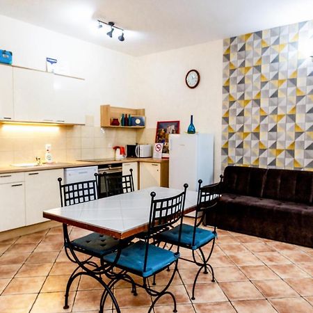 Eco-Studio Mosonmagyarovar Bagian luar foto